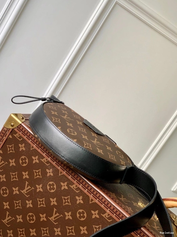 Cheap VUITTON Crossbody Moon LOUIS 0713